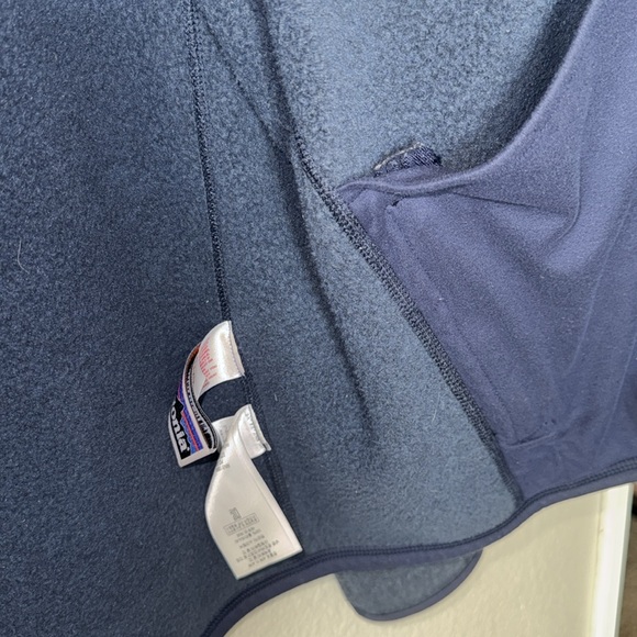 Patagonia Boys Jacket - Picture 6 of 6